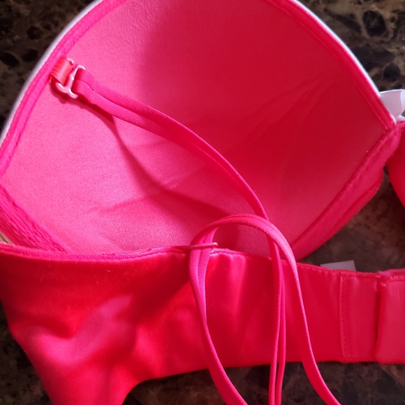 Victoria Secret Size 34C Bra - Picture 3 of 7
